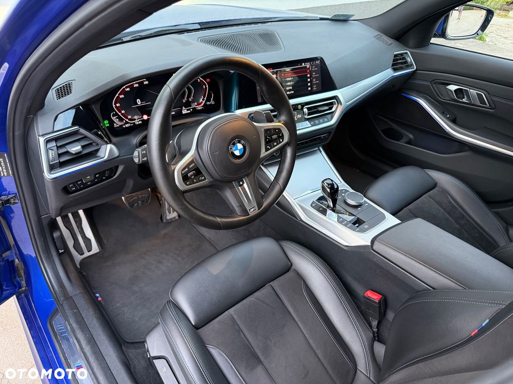 BMW Seria 3 320d xDrive M Sport Sport - 12