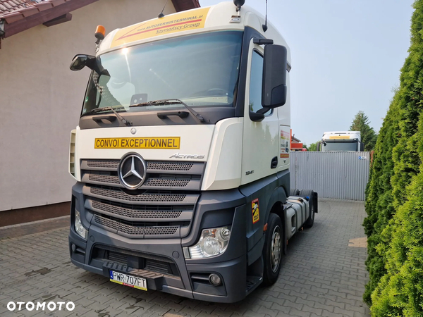 Mercedes-Benz Actros 1845 E6