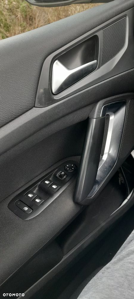 Peugeot 308 1.6 THP Allure - 19