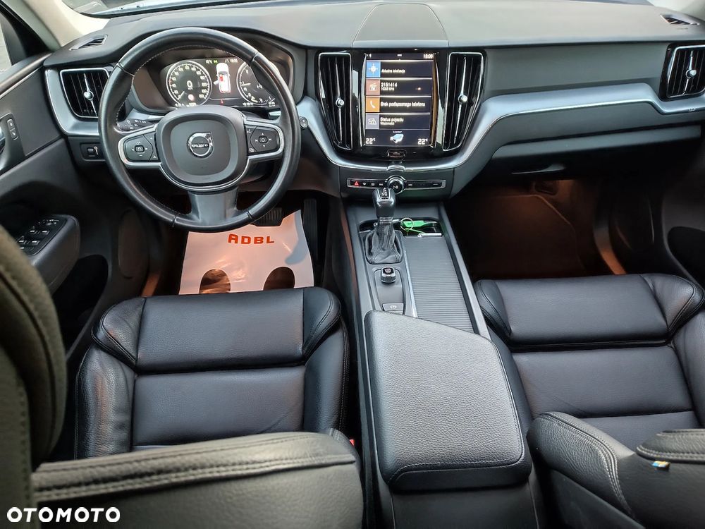 Volvo XC 60 - 8