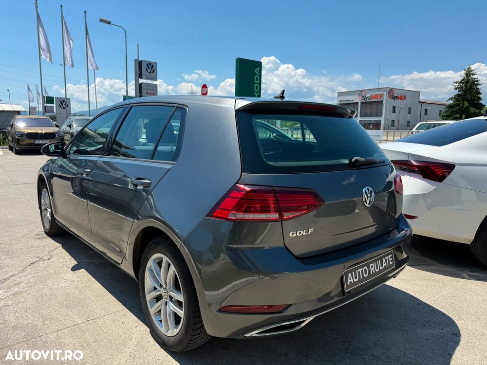 Volkswagen Golf 2.0 TDI DSG Style - 6