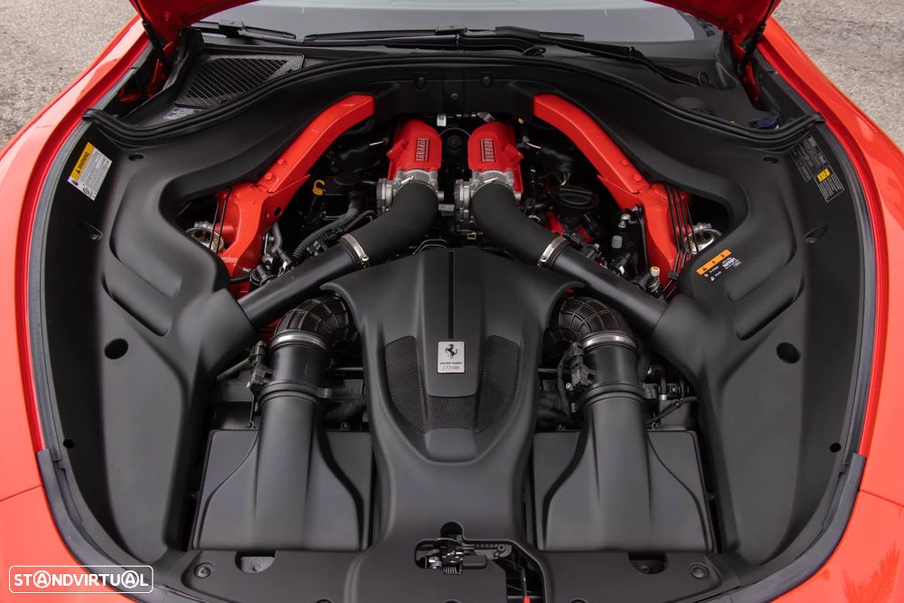 Ferrari Roma 3.9 Twin-Turbo V8 - 53