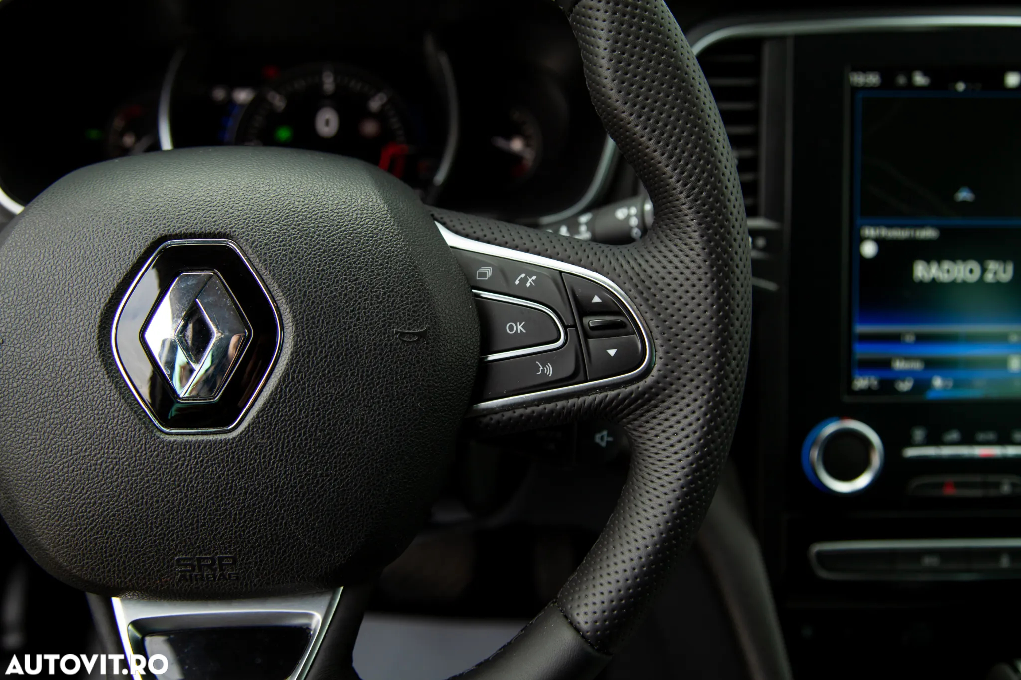 Renault Megane ENERGY dCi 110 EDC INTENS - 16
