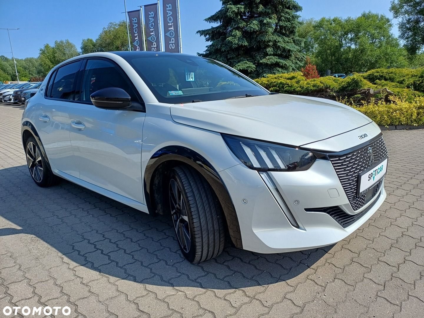 Peugeot 208 e-208 GT - 3