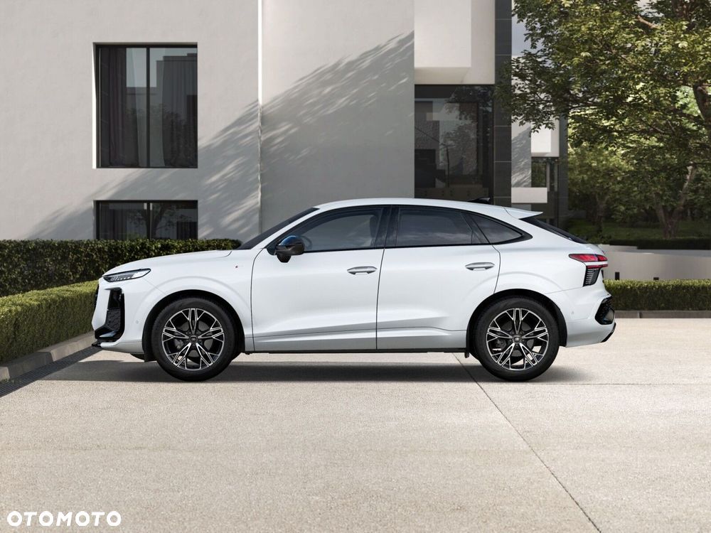 Audi Q3 Sportback - 3