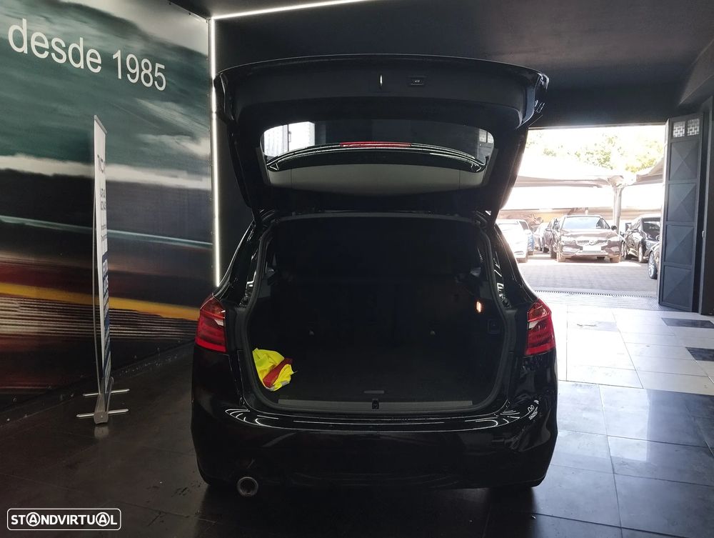 BMW 216 Active Tourer d - 11