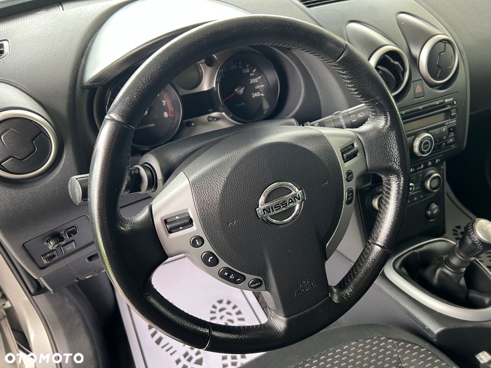 Nissan Qashqai 2.0 tekna - 29