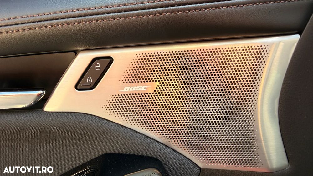 Mazda 3 e-Skyactiv X186 AT MHEV Exclusive-Line - 37