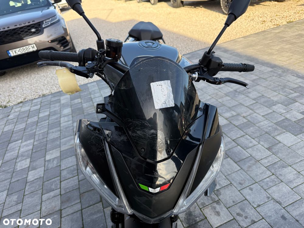 Aprilia Tuono - 16