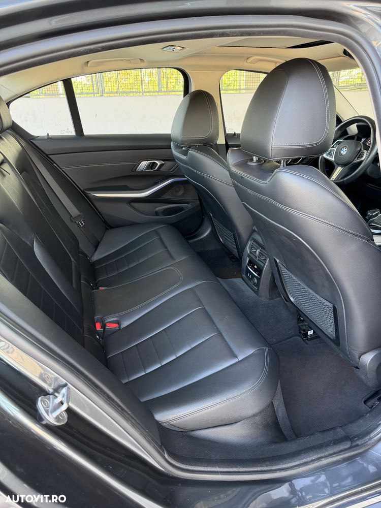 BMW Seria 3 320d Aut. Edition Luxury Line Purity - 9