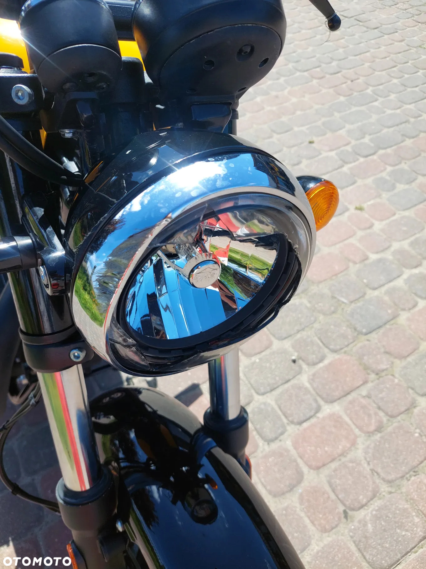 Royal Enfield Meteor - 9