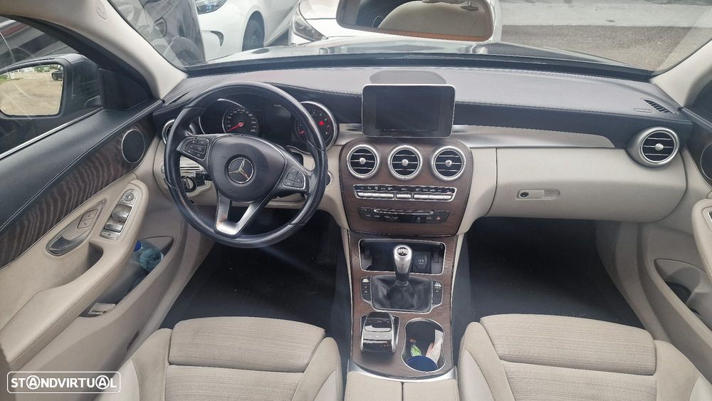 Mercedes-Benz C 200 - 8