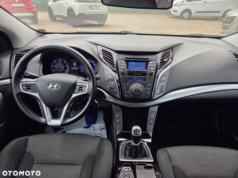 Hyundai i40 1.7 CRDi BlueDrive Style - 28