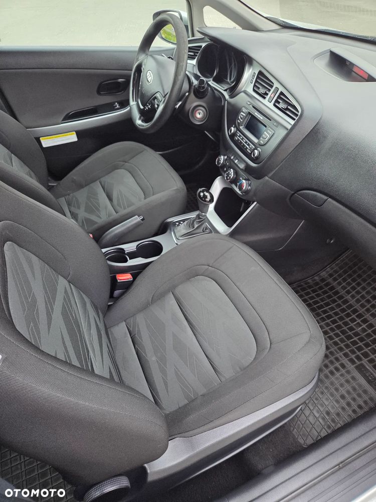 Kia Ceed 1.6 CRDi S - 8