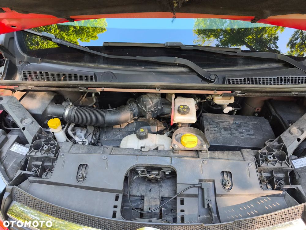 Opel Vivaro - 13