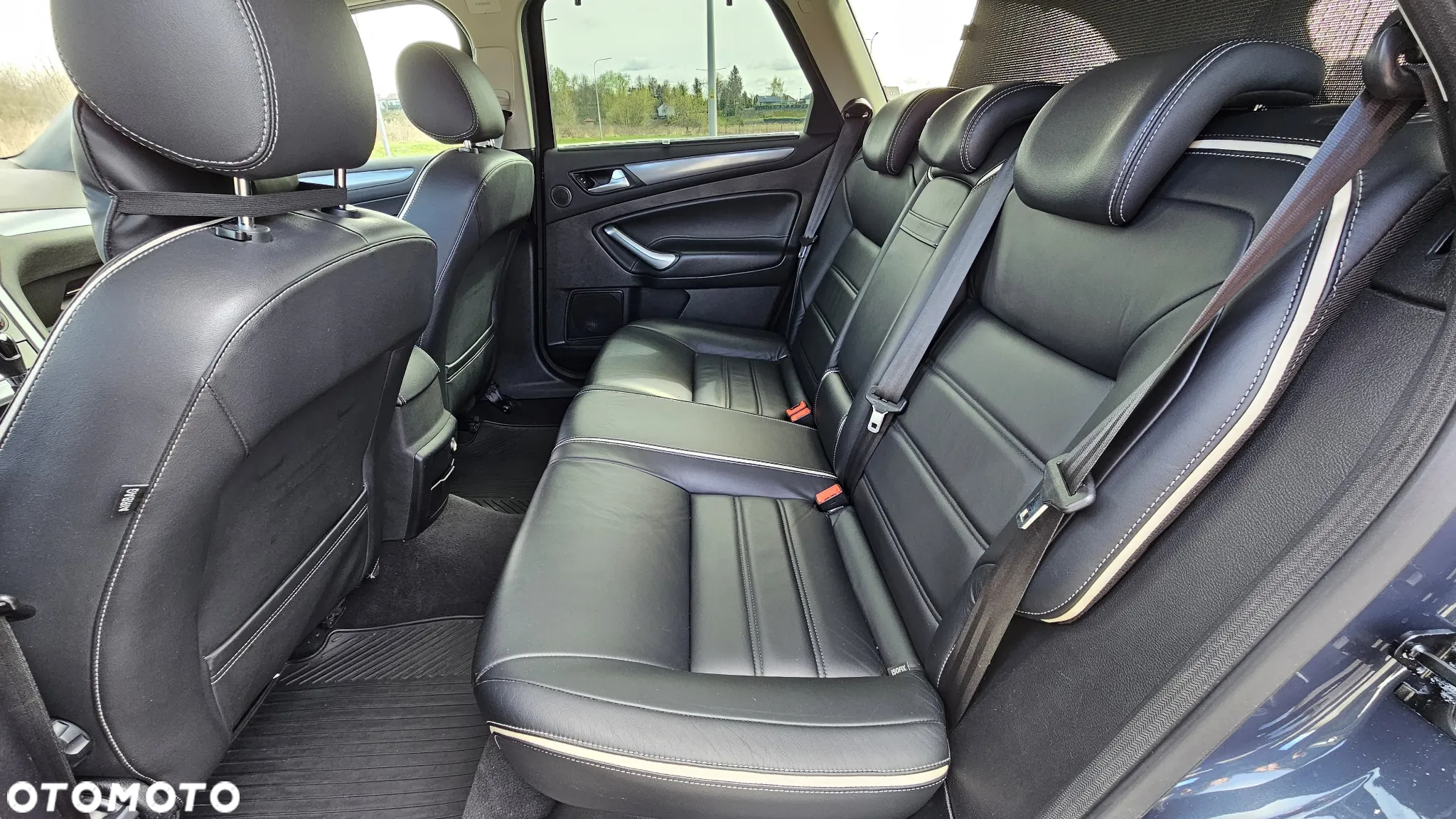Ford Mondeo 2.2 TDCi Titanium - 24