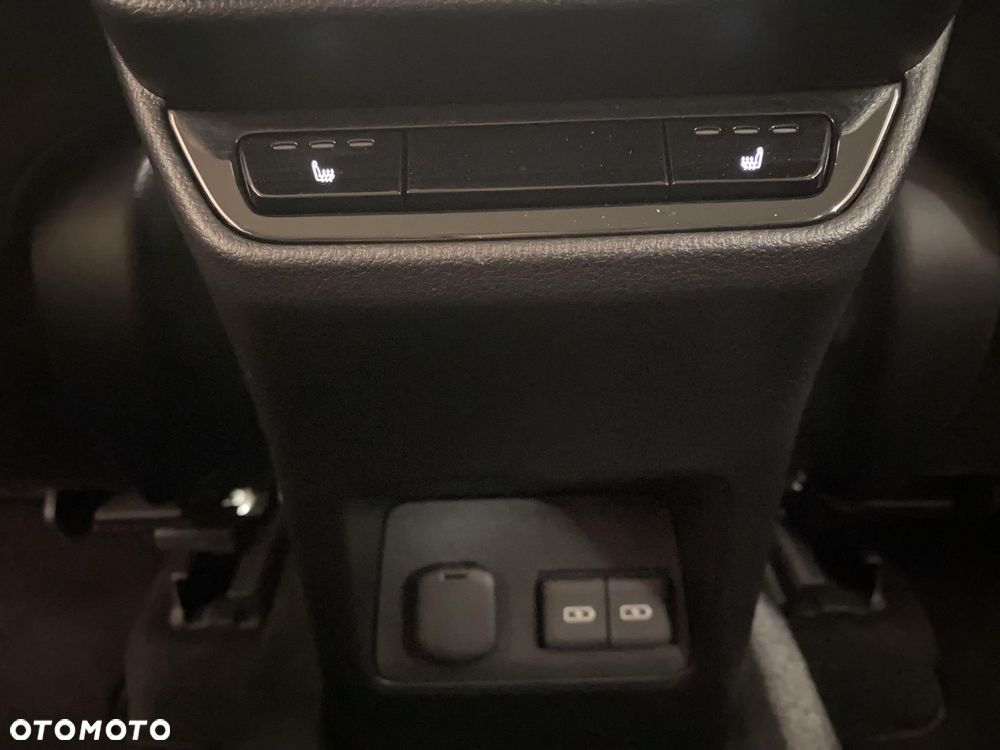 Lexus NX 350h Omotenashi AWD - 22