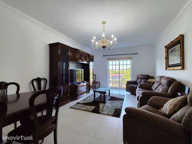 Apartamento T2 de 2010 com Garagem e Arrecadação - Cruz de Pau, Seixal - Grande imagem: 2/11