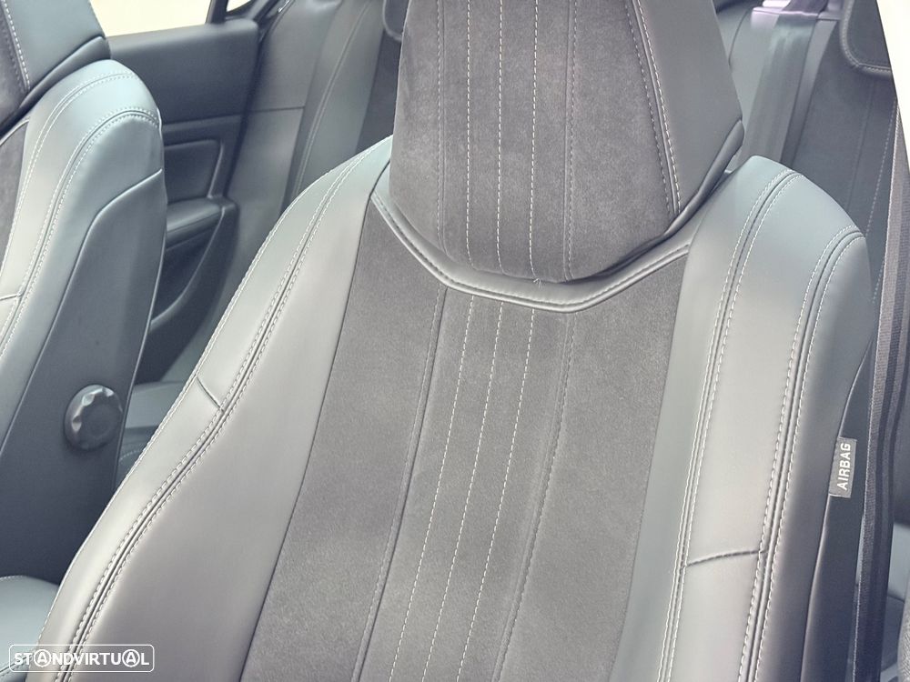 Peugeot 308 PureTech 130 GPF EAT8 Stop & Start Allure Pack - 25