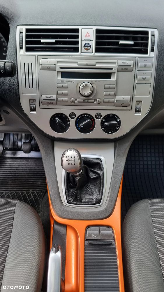 Ford Kuga 2.0 TDCi 2x4 Trend - 35