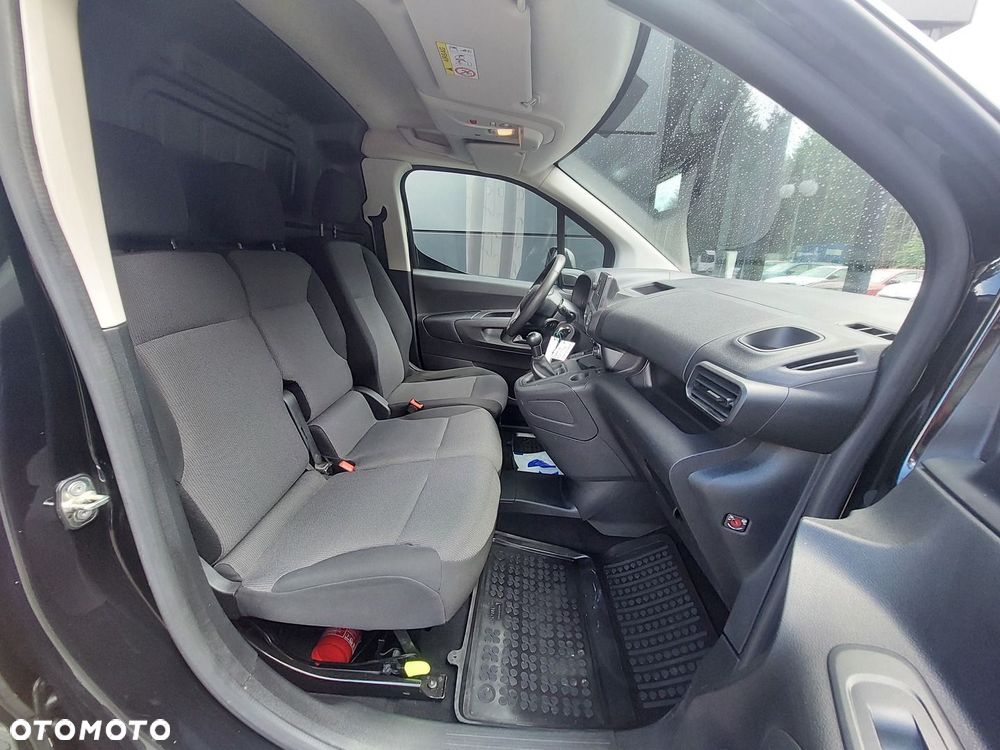Toyota Proace City - 11