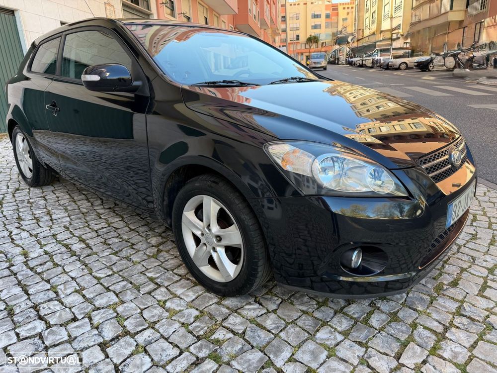 Kia Ceed S Coupé 1.4 CVVT EX ISG - 3