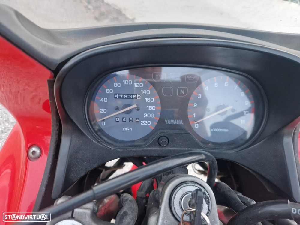 Yamaha XJ 600 - 7