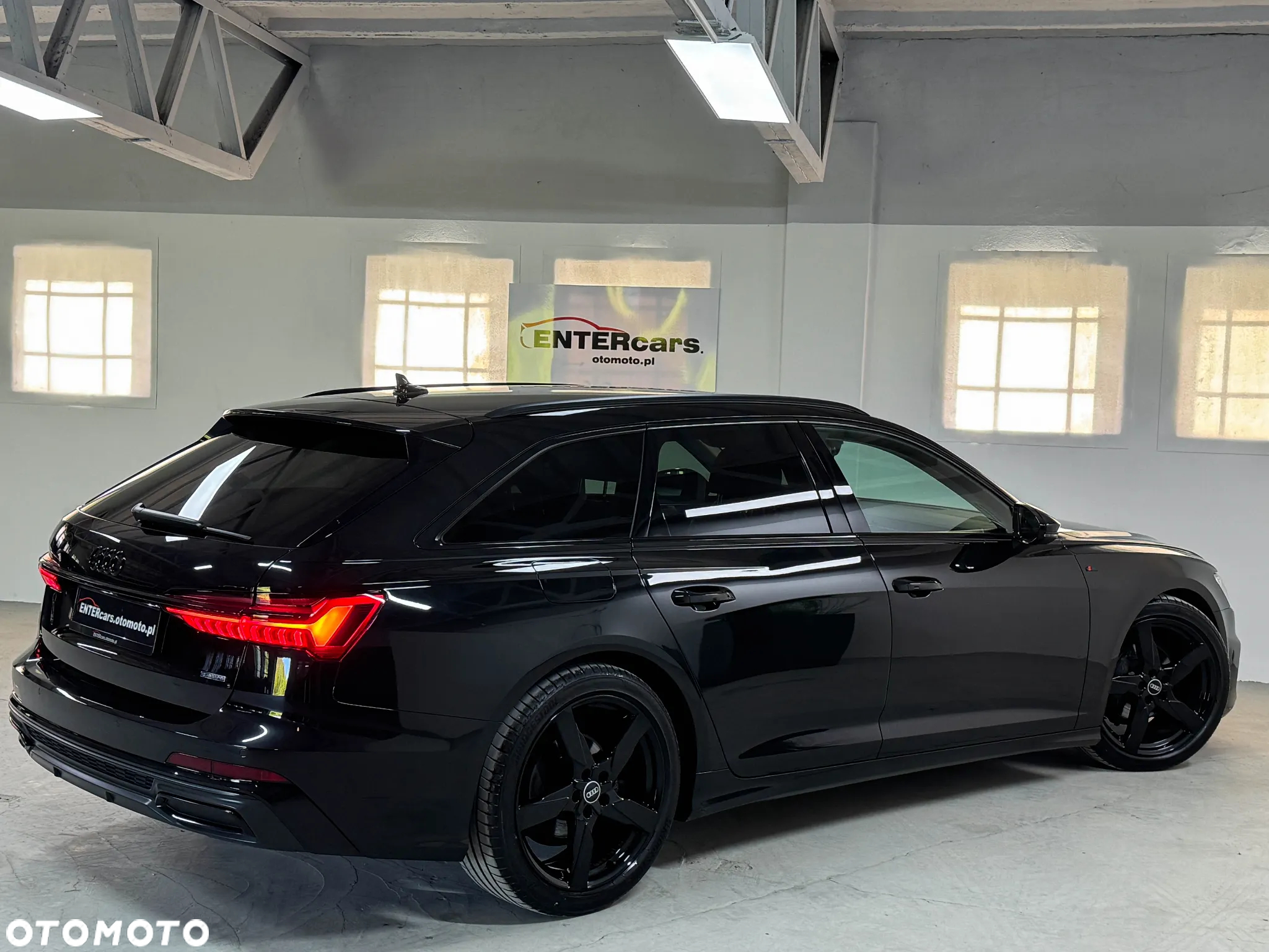 Audi A6 Avant 40 TDI quattro S tronic - 13