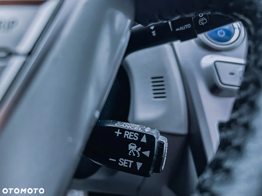 Toyota Prius+ Hybrid 135 Prestige - 18