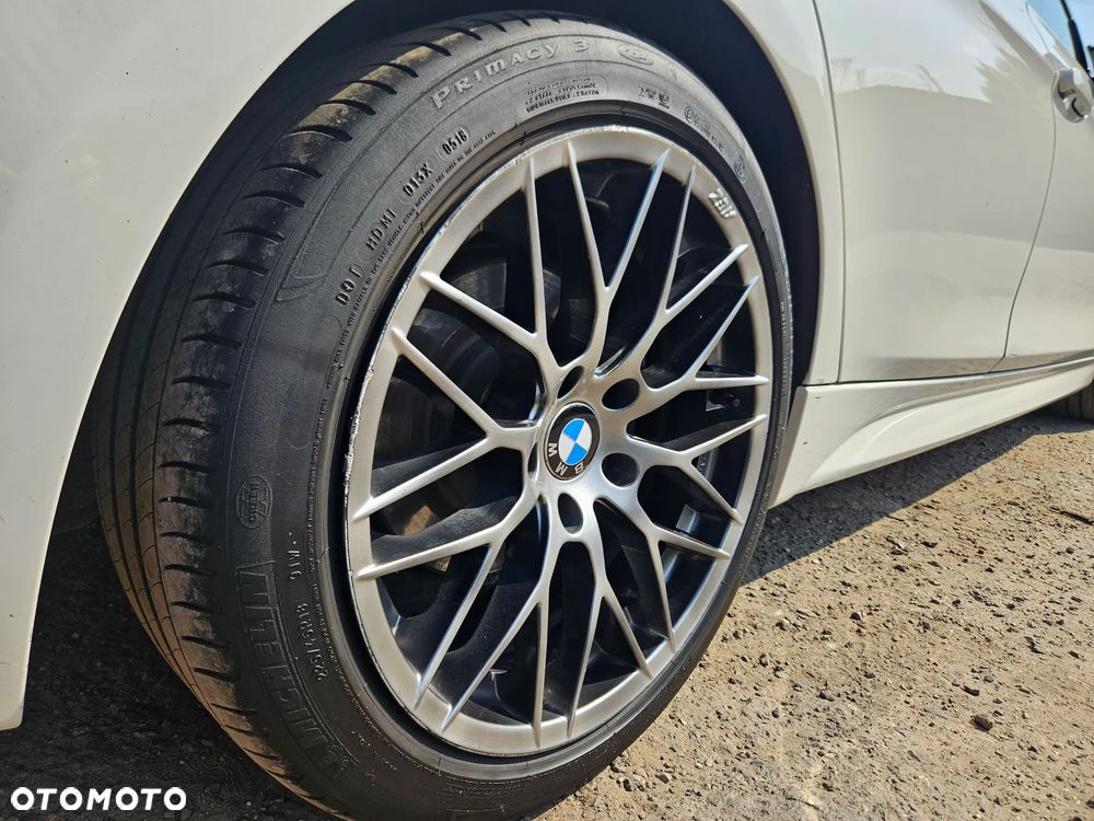 BMW Seria 3 320d M Sport - 9