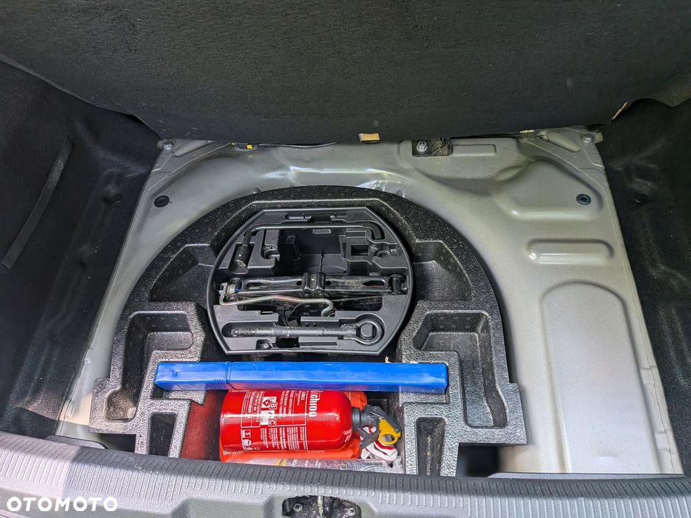 Peugeot 207 1.6 HDi - 19