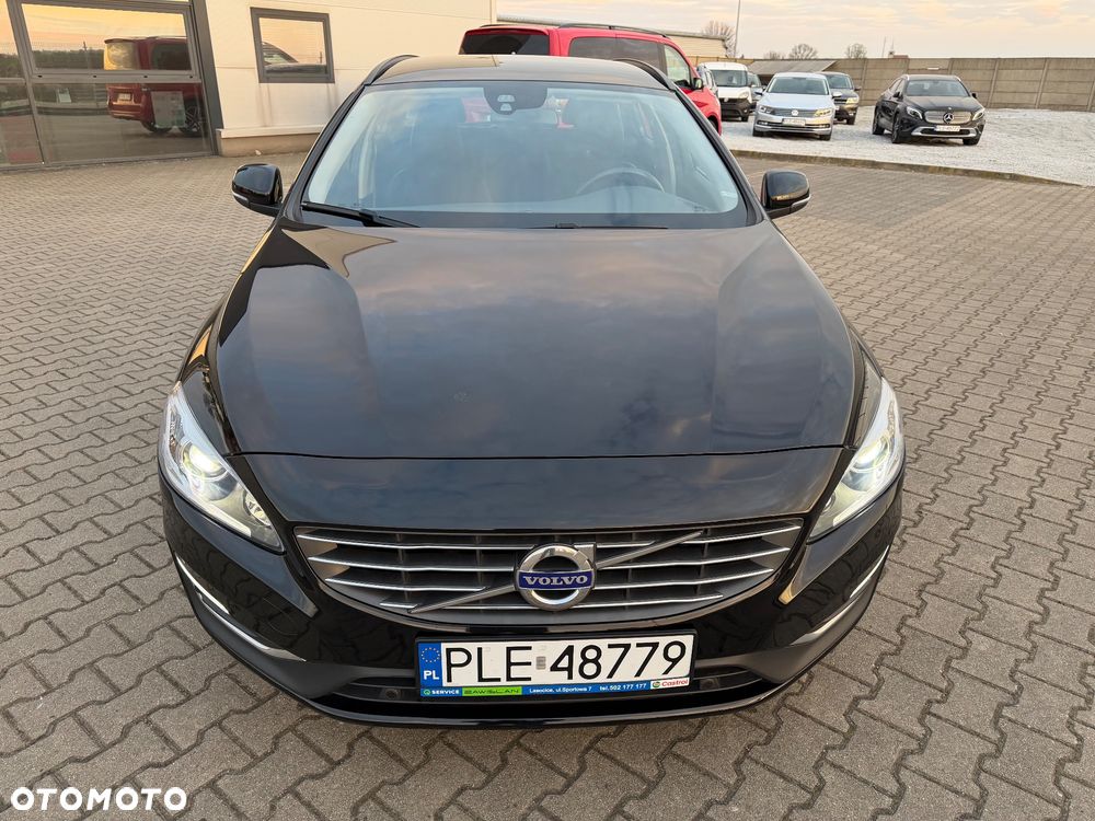 Volvo V60 D3 Geartronic Summum - 10