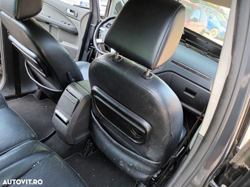 Dezmembrari  Ford C-MAX 1  2003  > 2010 1.8 TDCi Motorina - 22