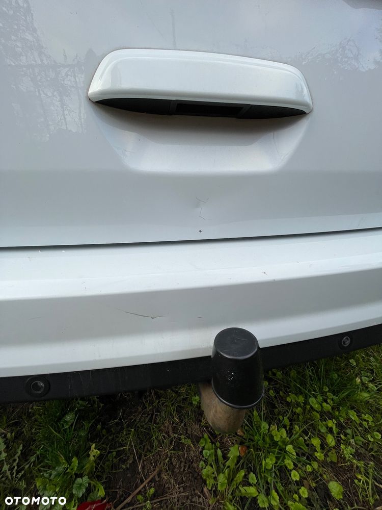 Ford Grand C-MAX - 8