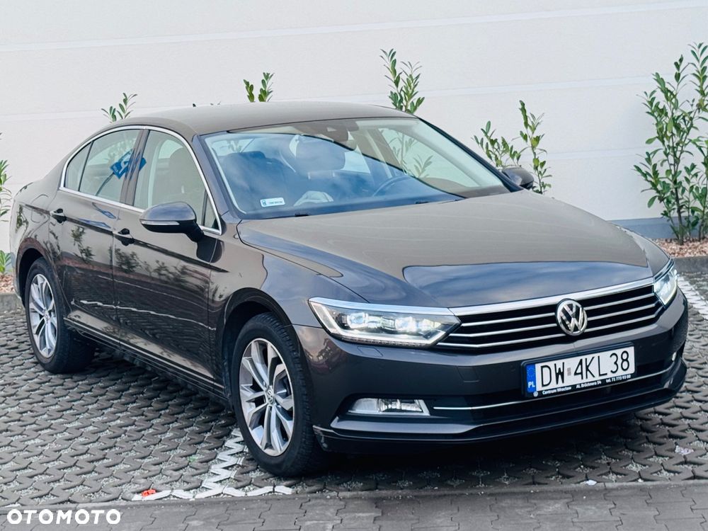 Volkswagen Passat 1.8 TSI BMT Comfortline DSG - 17