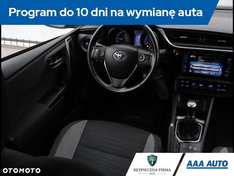 Toyota Auris - 8