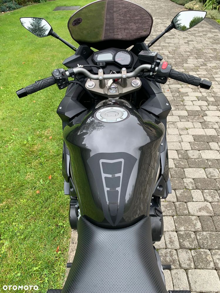 Yamaha XJ - 24