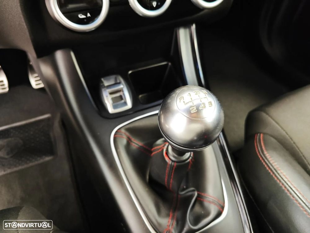 Alfa Romeo Giulietta 1.6 JTDm Progression - 33