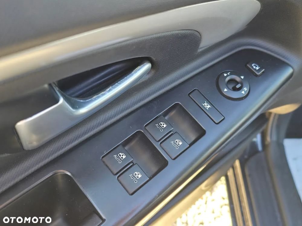 Kia Ceed 1.6 CRDi Spirit - 8