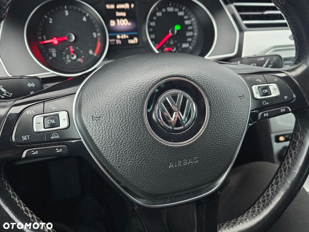 Volkswagen Passat Variant 2.0 TDI DSG (BlueMotion Technology) Comfortline - 32