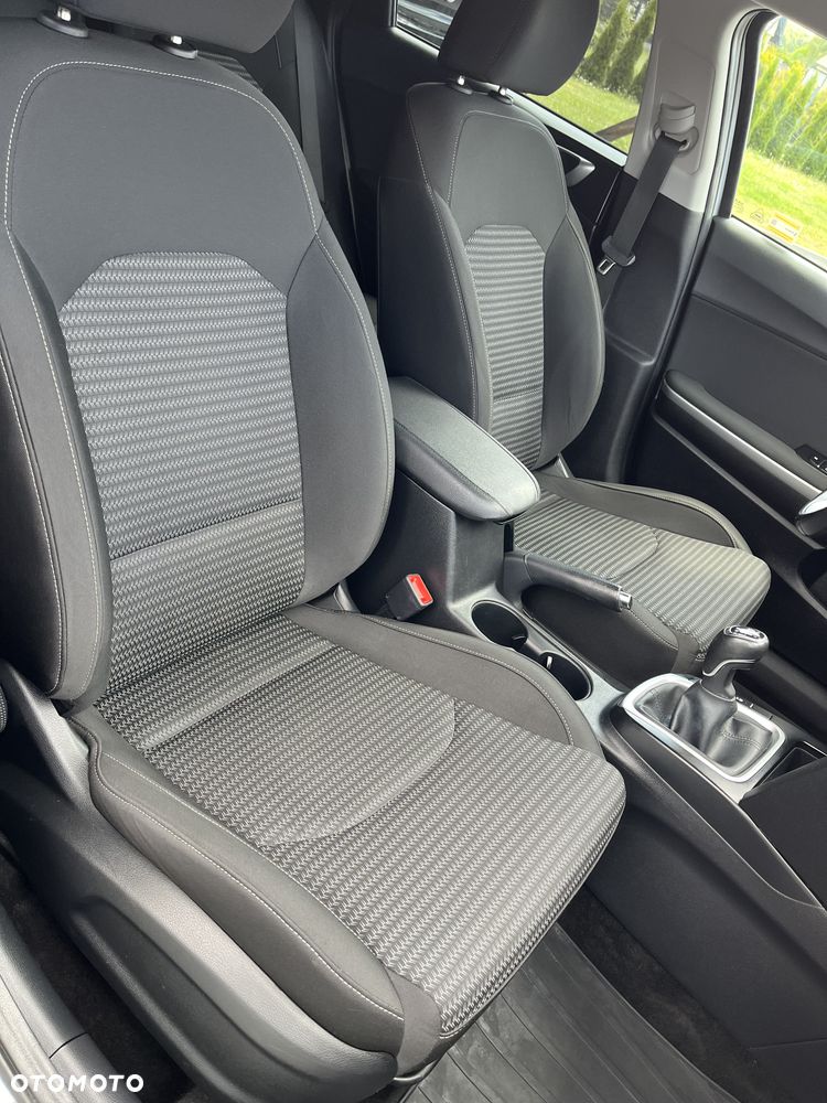 Kia Ceed 1.5 T-GDI M - 5