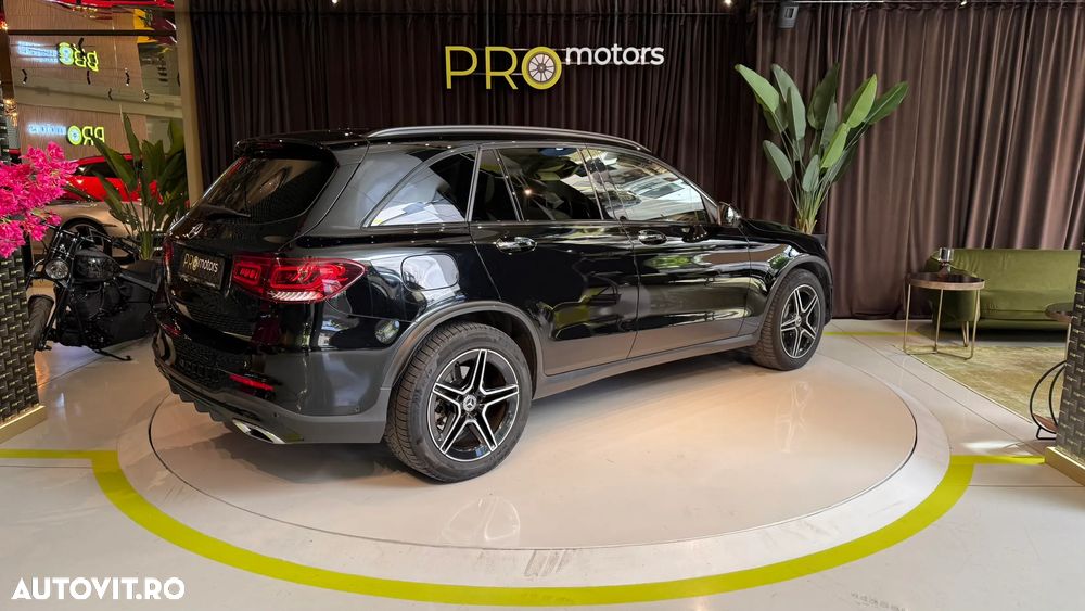 Mercedes-Benz GLC 200 4MATIC 9G-TRONIC AMG Line - 5