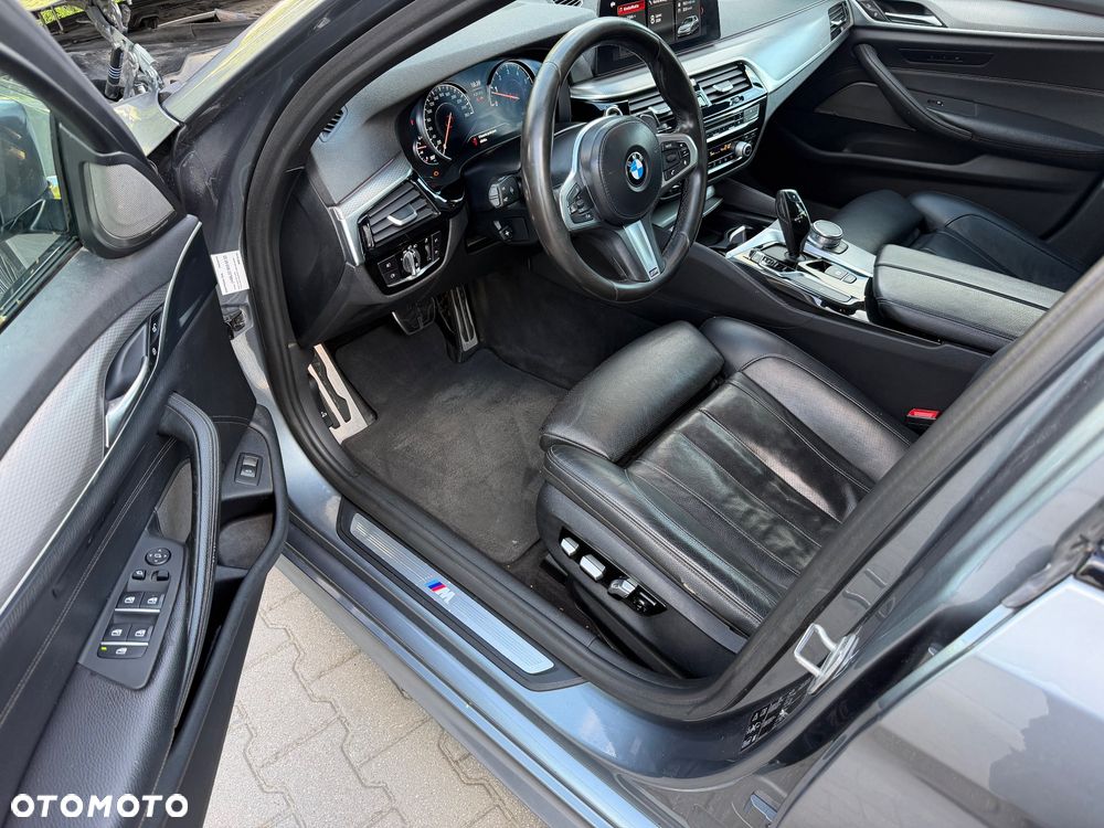 BMW Seria 5 530i xDrive M Sport sport - 5