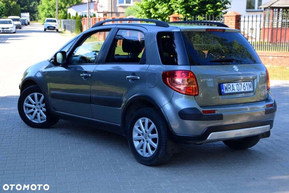 Suzuki SX4 1.6 Topline Edition 4WD - 11