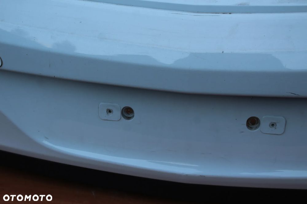 ZDERZAK TYŁ TYLNY OPEL ASTRA J SEDAN Z40R KOMPLETNY - 10