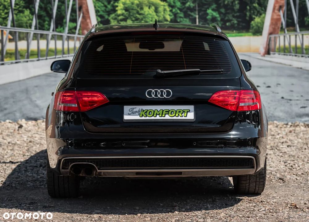 Audi A4 Avant - 11