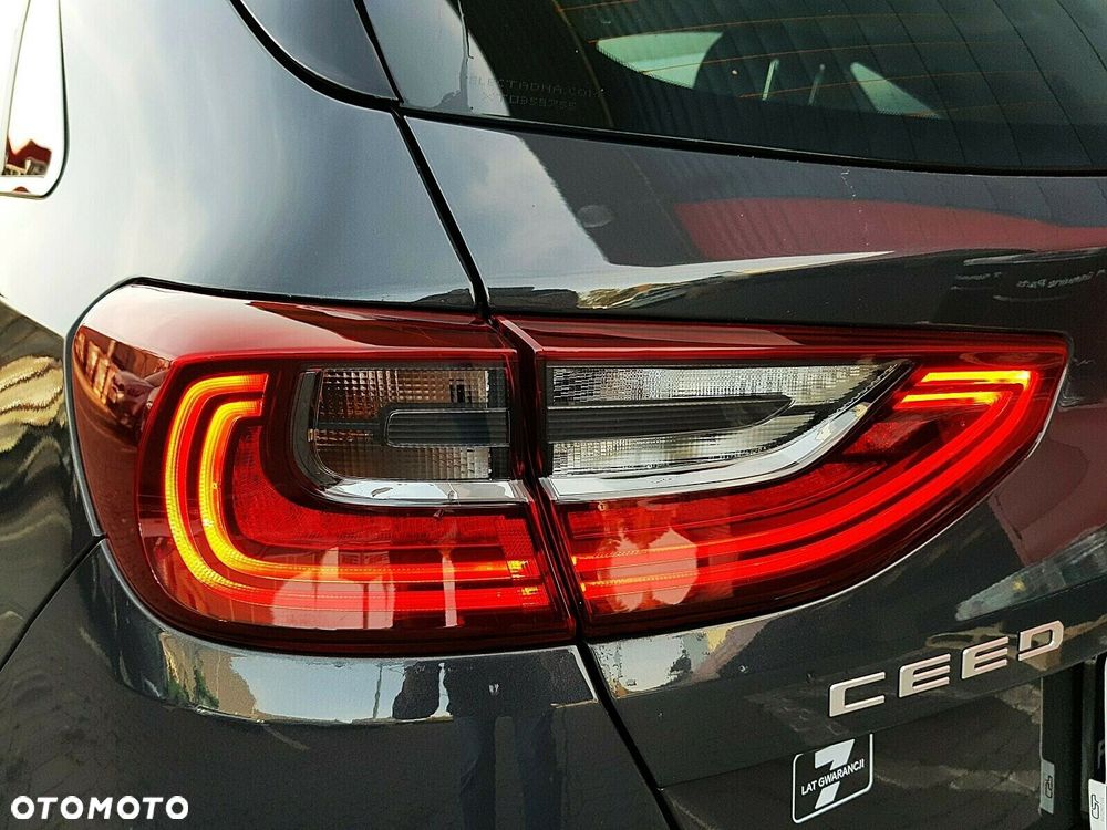 Kia Ceed 1.0 T-GDI M - 9