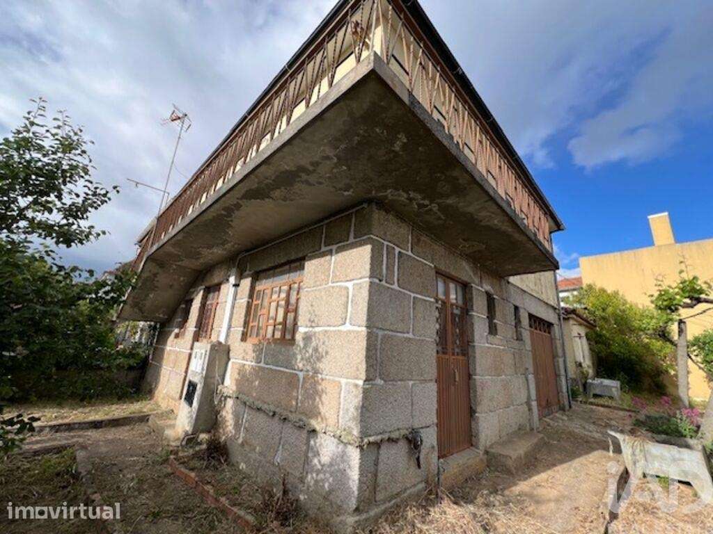 Casa tradicional T3 em Mogadouro, Valverde, Vale de Porco e Vilar de R - Grande imagem: 5/17