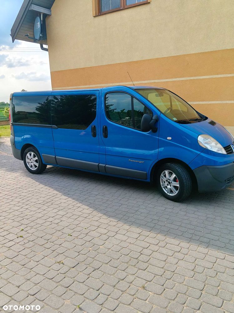 Renault Trafic - 1