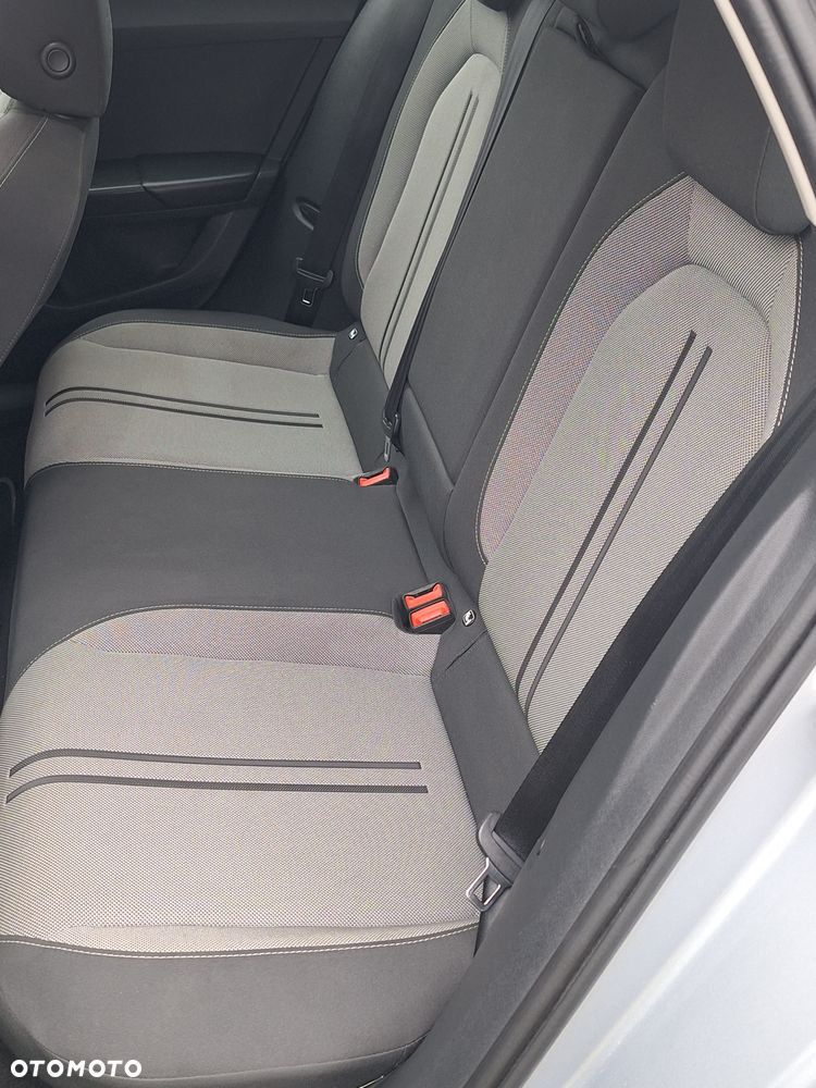 Seat Leon 2.0 TDI DSG Style - 26